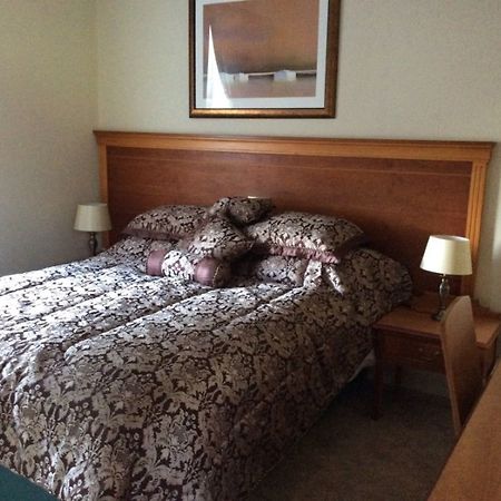 The West Wing At Everleigh Manor 호텔 외부 사진
